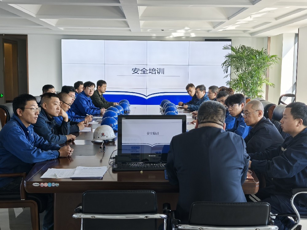汾西华益开展新员工岗前安全教育培训